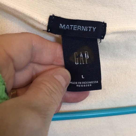 Gap Maternity sweater. GUC. - Picture 5 of 5